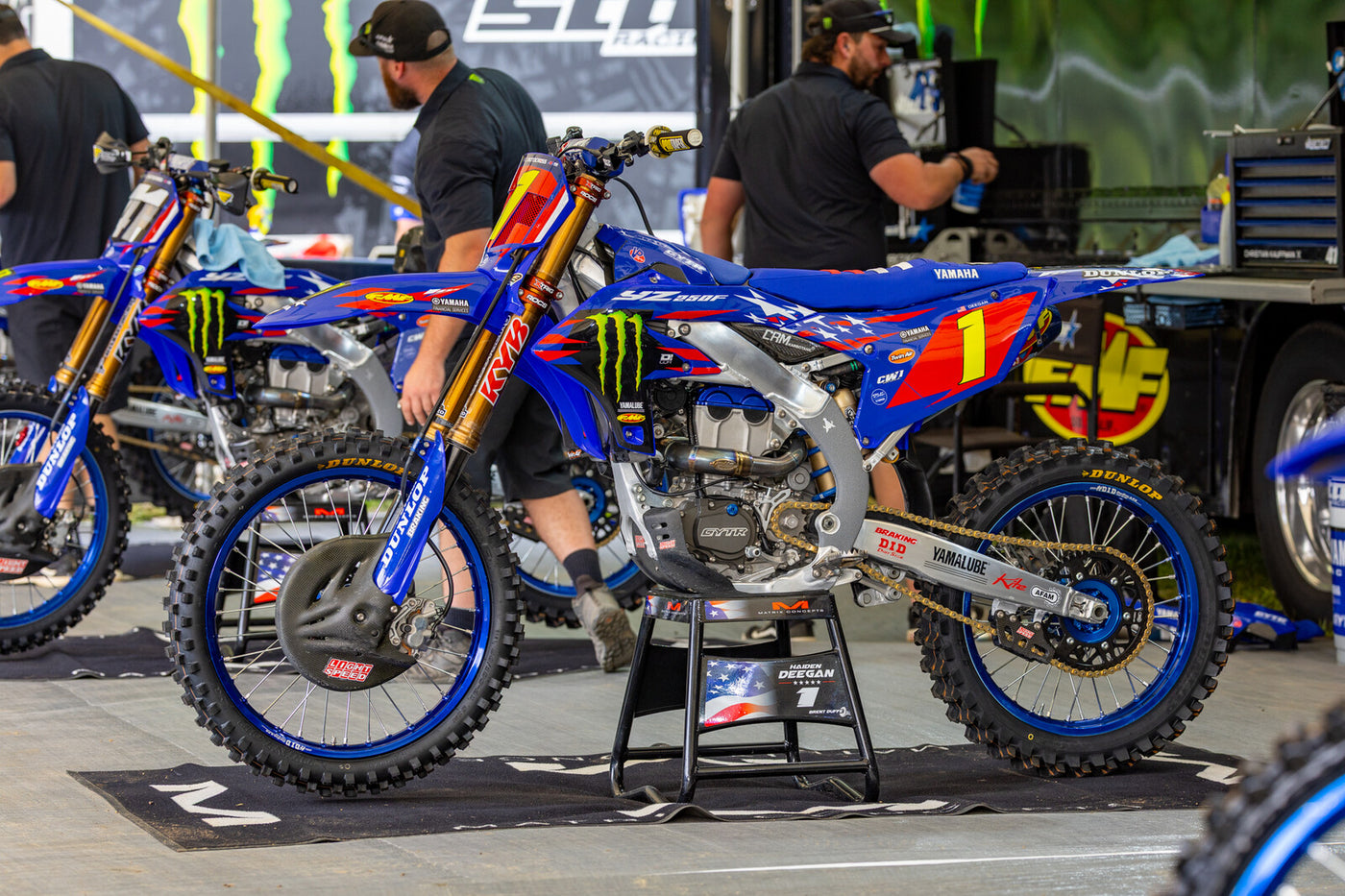 YAMAHA