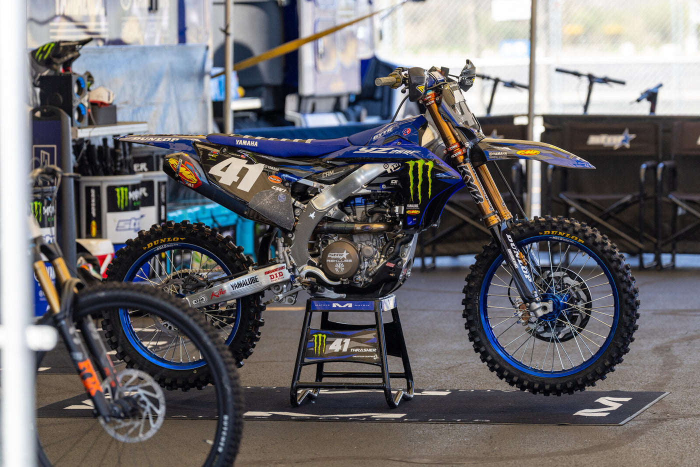 YAMAHA